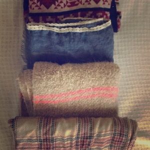 Scarfs
